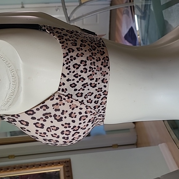 Victoria's Secret Bra ❤ - Picture 3 of 6